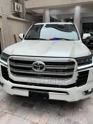 Toyota Land Cruiser Prado 2022 Blanc