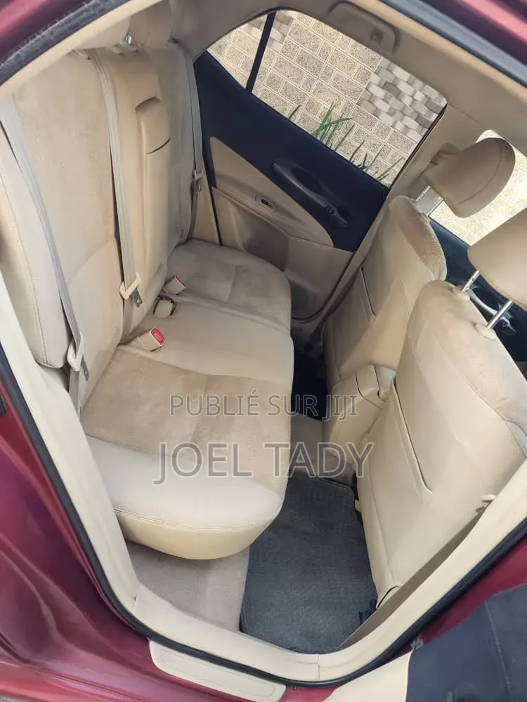 Toyota Lame 2019 Rouge