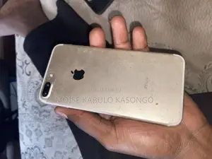 Apple iPhone 7 32 GB Gris