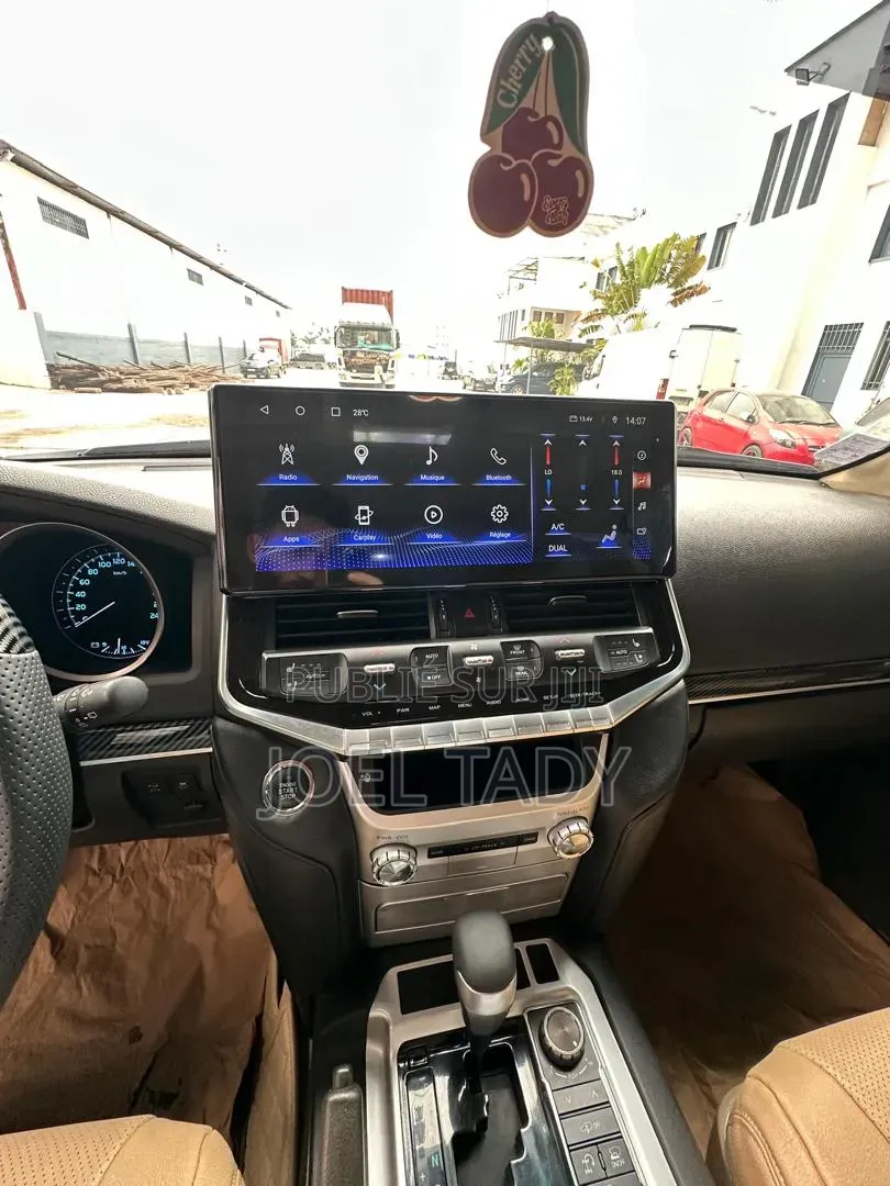 Toyota Land Cruiser Prado 2024 Noir