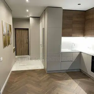 Meublé 20chbre Maison de ville/terrasse dans Ubwira, Ngaliema à Vendre