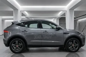 Jaguar E-Pace P250 R-Dynamic SE AWD 2024 Gris
