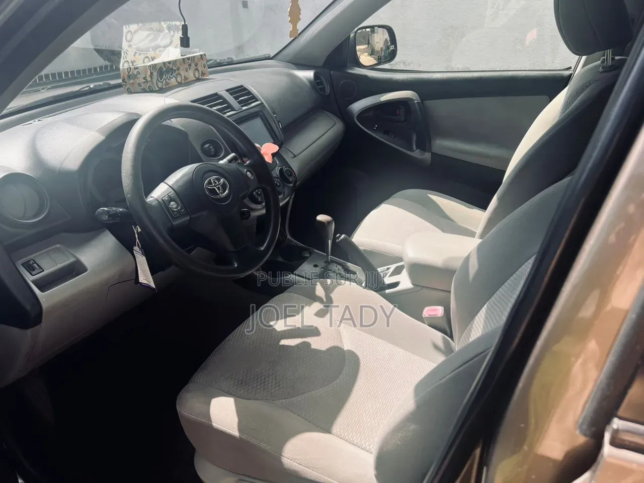 Toyota RAV4 2015 Marron