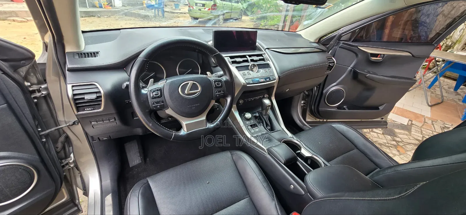 Lexus NX 2018 Gris