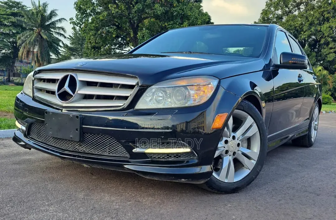 Mercedes-Benz C350 C350e Hybrid RWD 2015 Noir