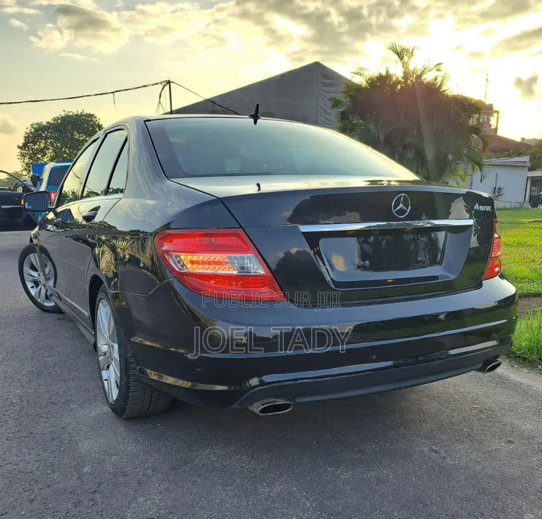Mercedes-Benz C350 C350e Hybrid RWD 2015 Noir