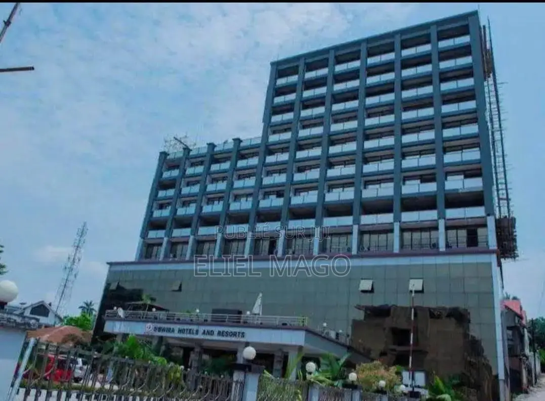 Vente :O'bwira Hotel Avec Tout L'équipement Nécessaire À L'hôtellerie