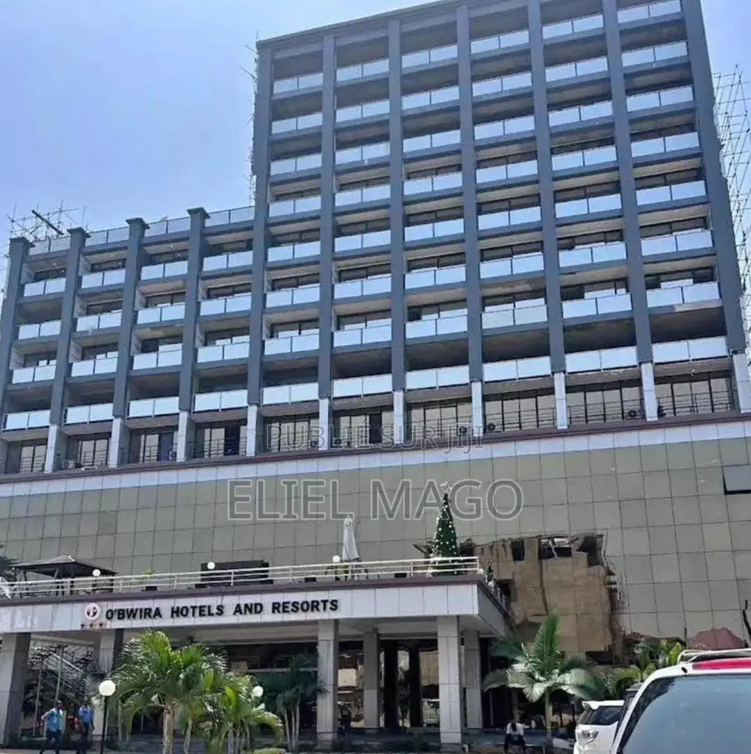 Vente :O'bwira Hotel Avec Tout L'équipement Nécessaire À L'hôtellerie