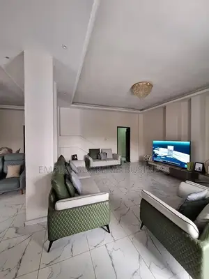 7chbre Villa dans Empire Supreme, Ngaliema à Vendre