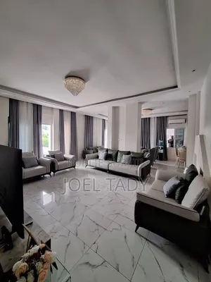 7chbre Villa dans Empire Supreme, Ngaliema à Vendre