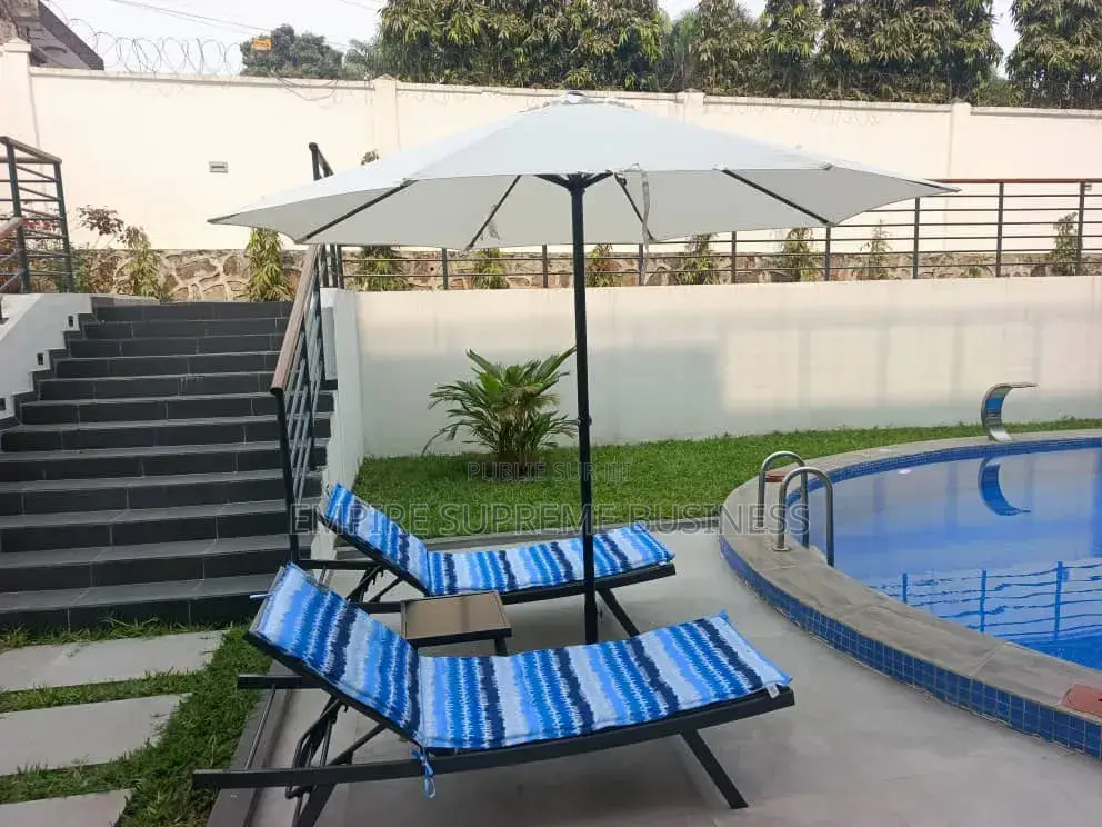 15chbre Manoir dans Empire Supreme, Ngaliema à Vendre