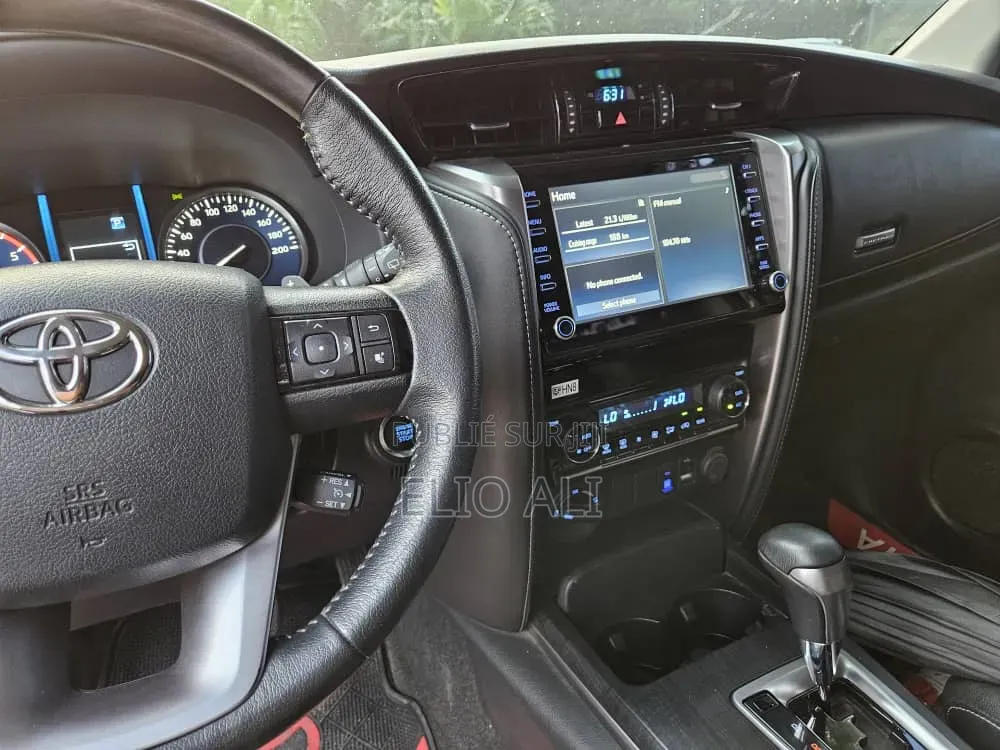 Toyota Fortuner 3.0 D Turbo AWD 2023 Noir
