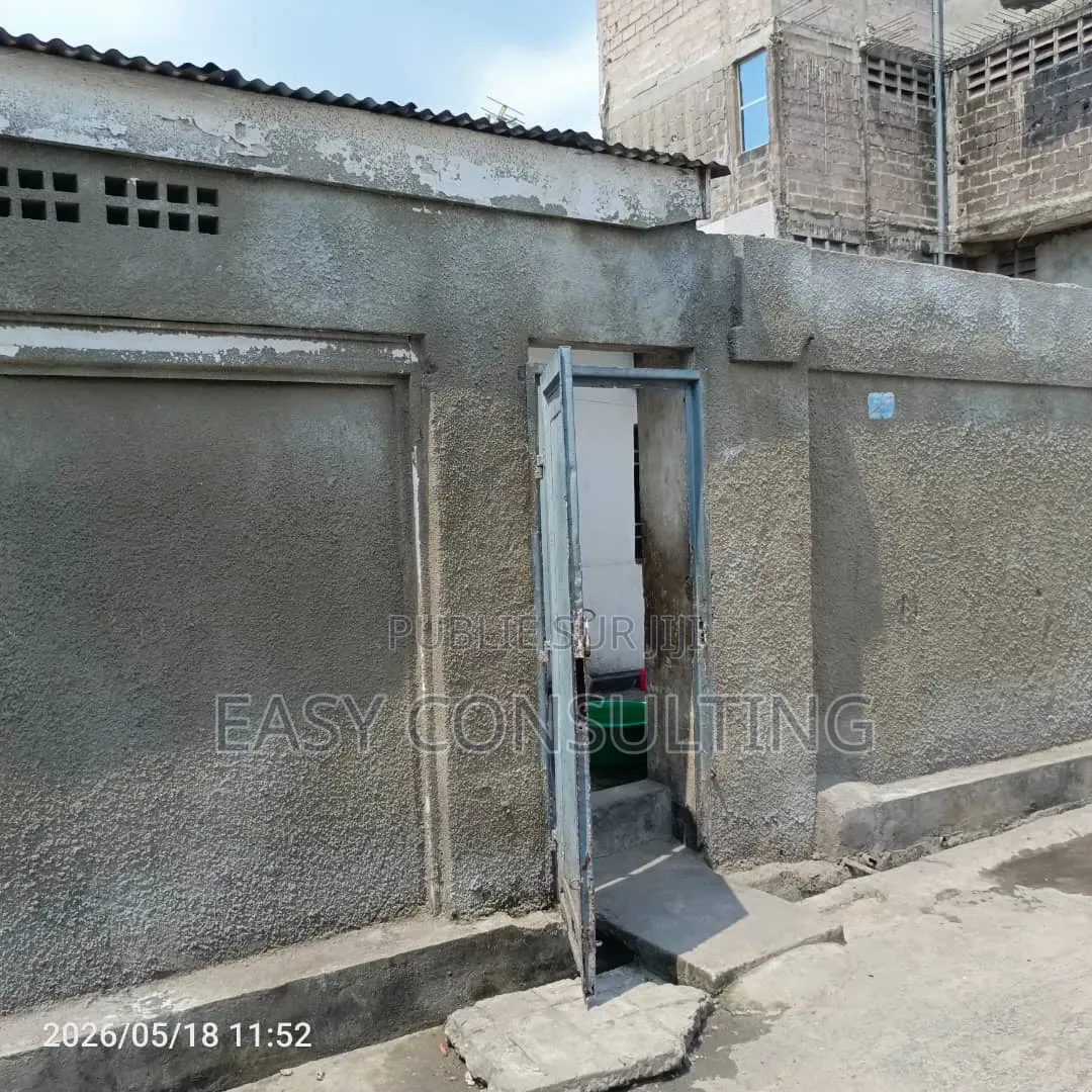 2chbre Villa dans Kauka, Kalamu à Vendre