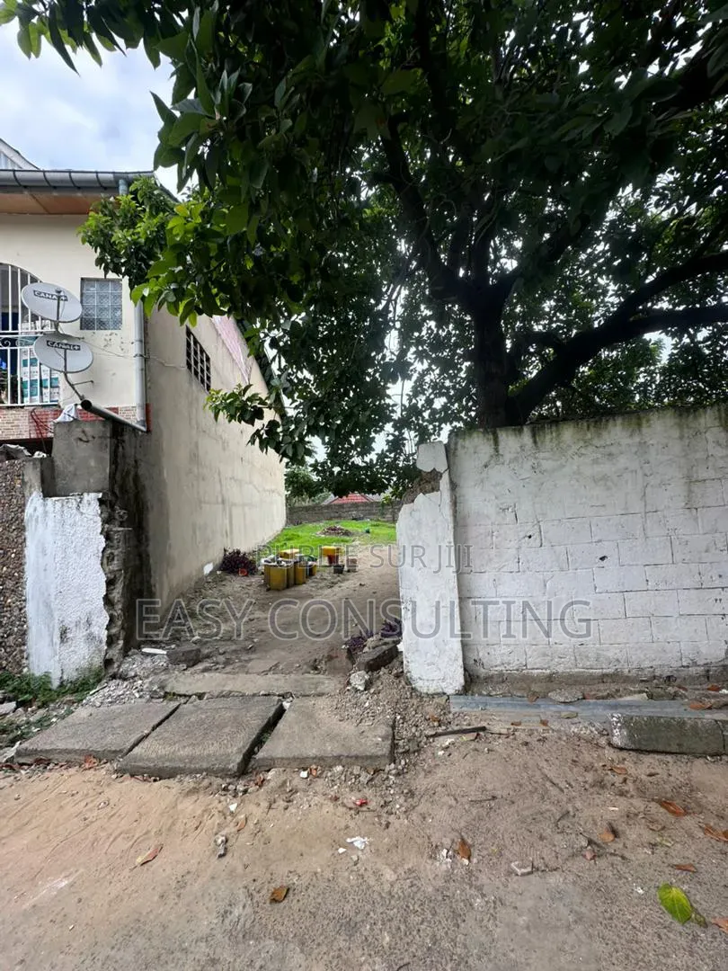 3chbre Maison dans Salongo, Lemba à Vendre
