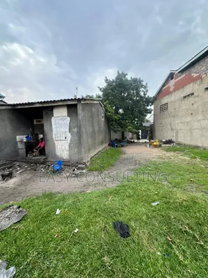 3chbre Maison dans Salongo, Lemba à Vendre