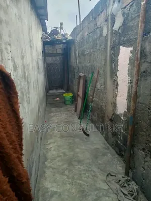 2chbre Maison dans Lemba Terminus à Vendre