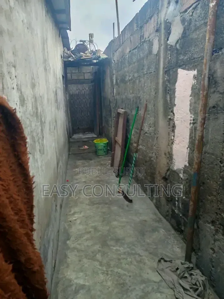 2chbre Maison dans Lemba Terminus à Vendre