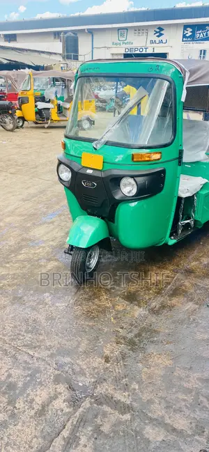Nouveau Bajaj RE 2026 Autre