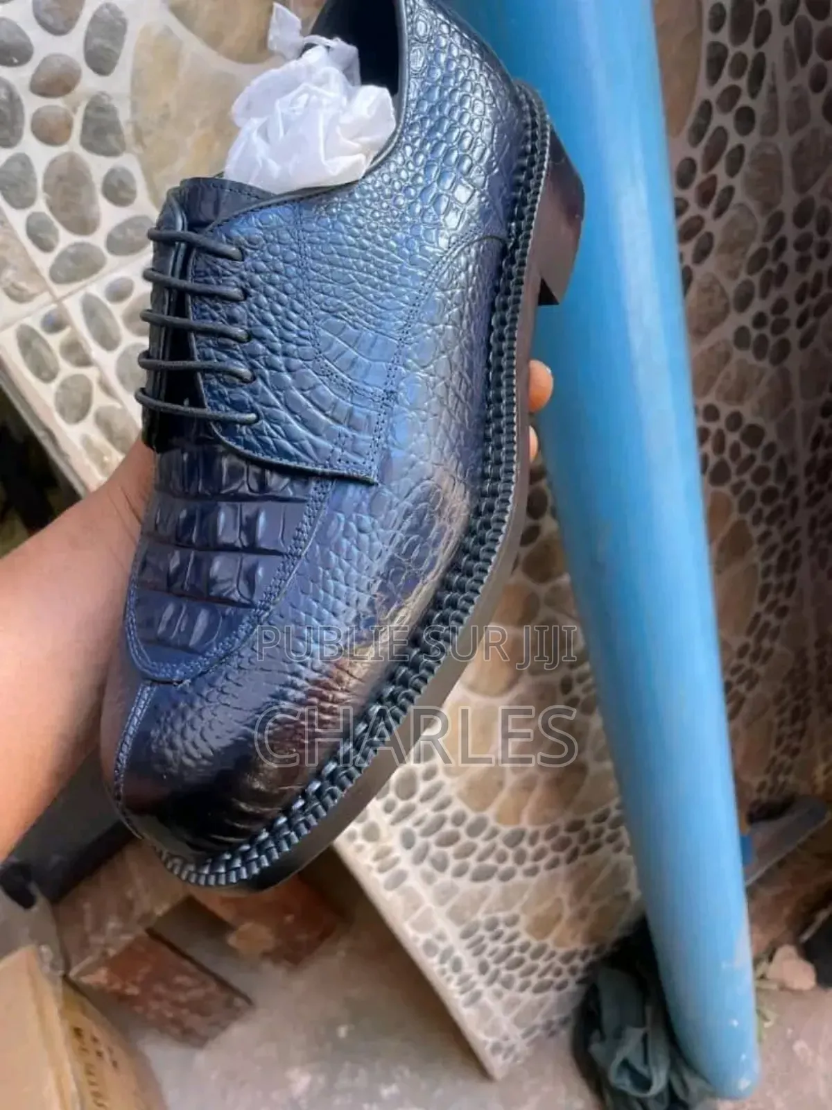 Chaussure Disponible À Lubumbashi