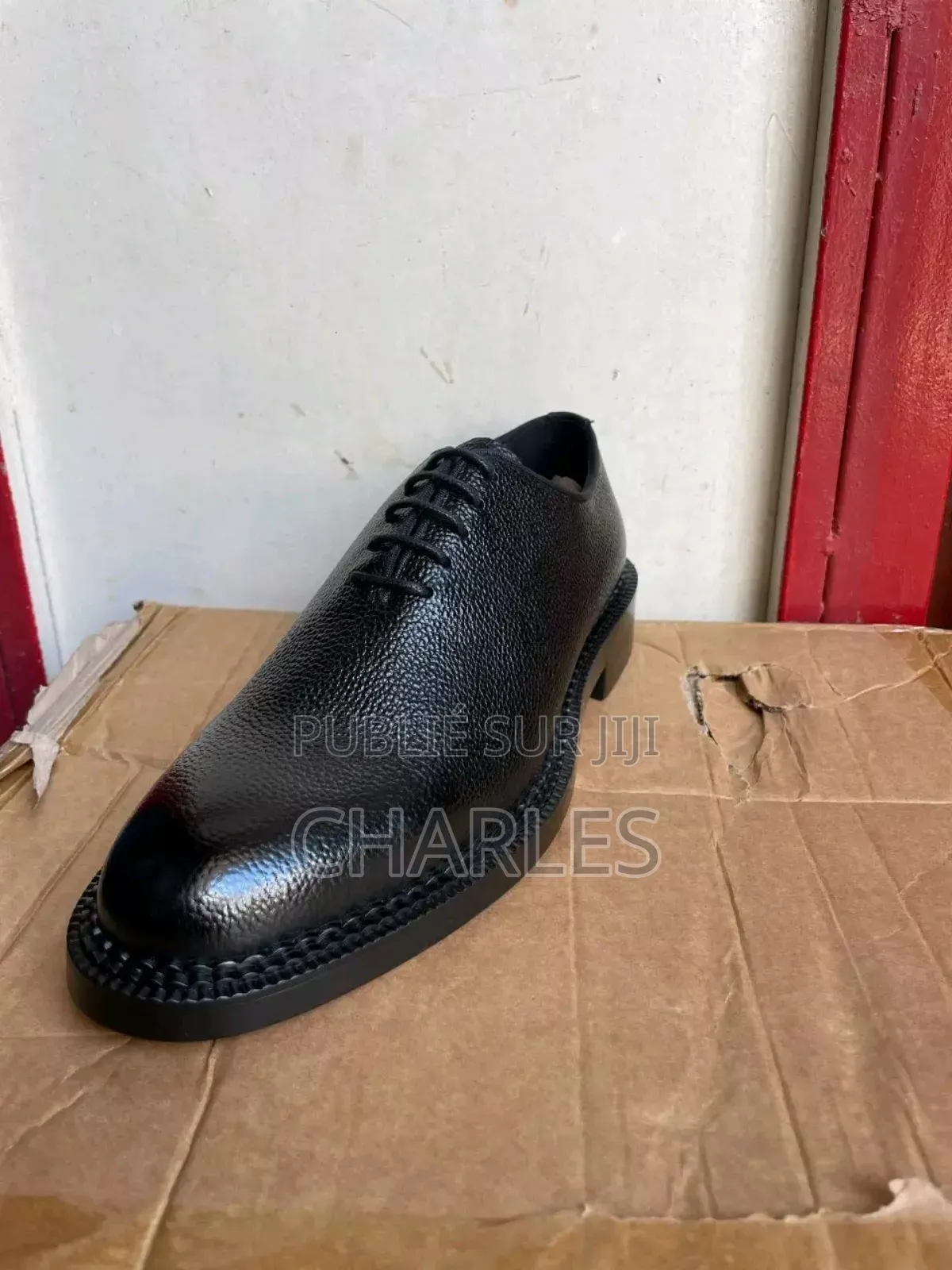 Chaussure Disponible À Lubumbashi