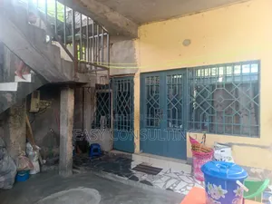 2chbre Villa dans 1 Ère Rue Industriel, Lemba à Vendre