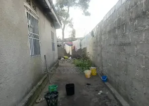 2chbre Villa dans Terre Jaune, Nsele à Vendre