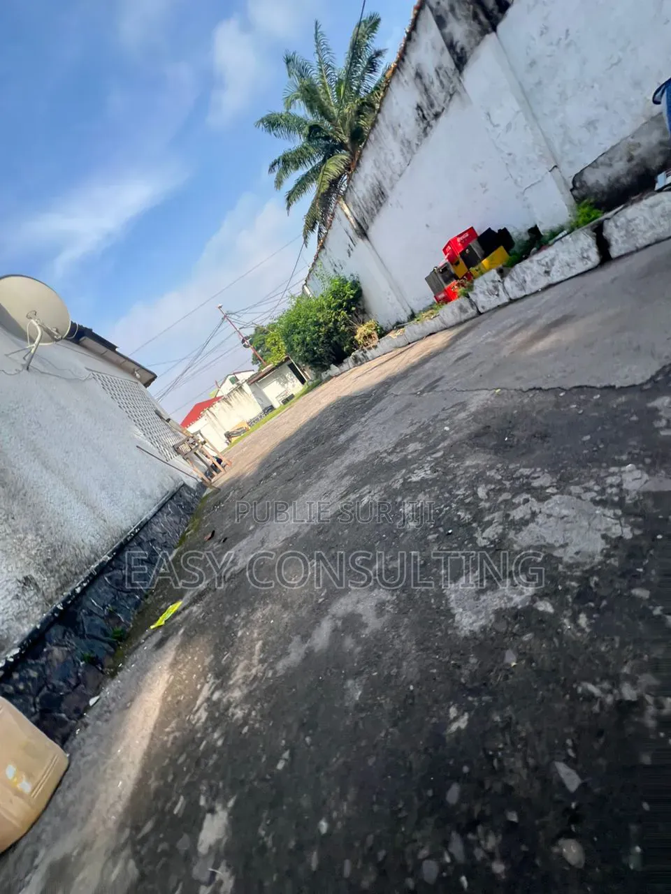 2chbre Villa dans Terre Jaune, Nsele à Vendre