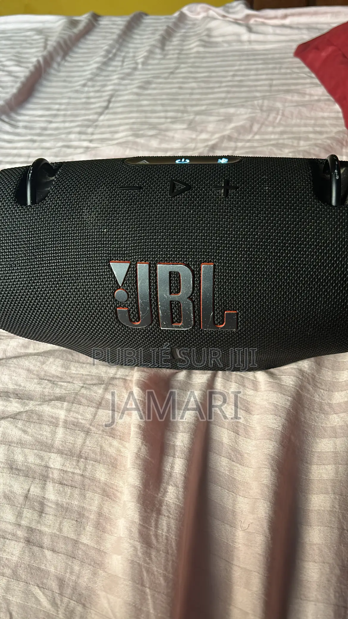 “Jbl Xtreme 4 Original , Bon Son, Bluetooth Ok, Sans Accessoires.”