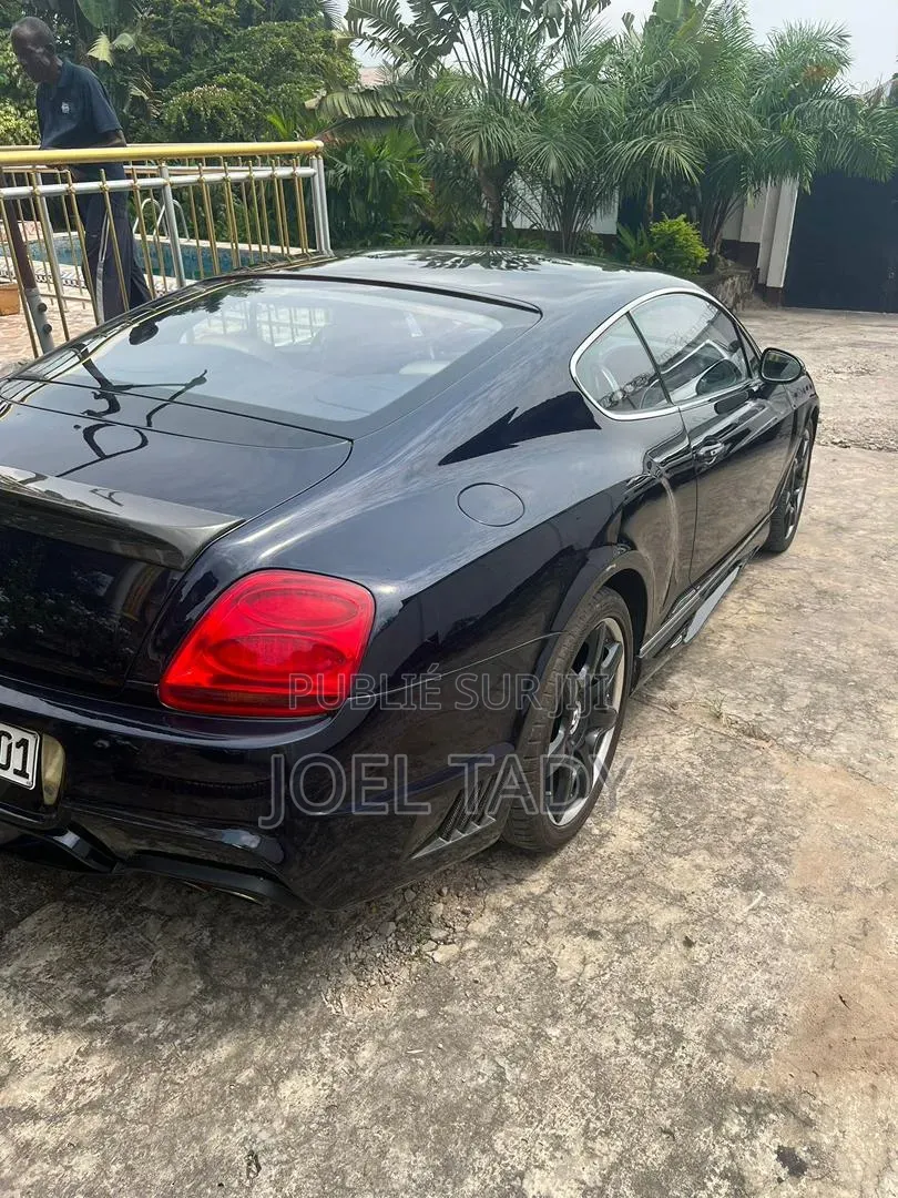 Bentley Cravate continentale 2021 Noir