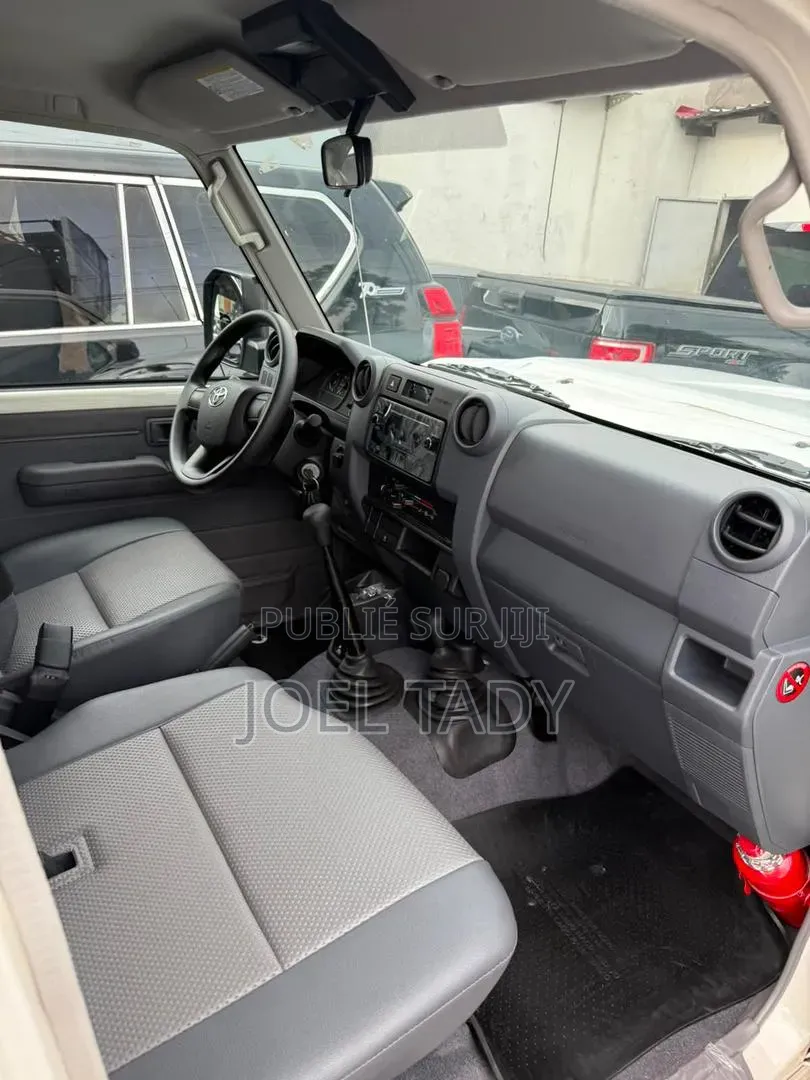 Toyota Land Cruiser 2025 Blanc