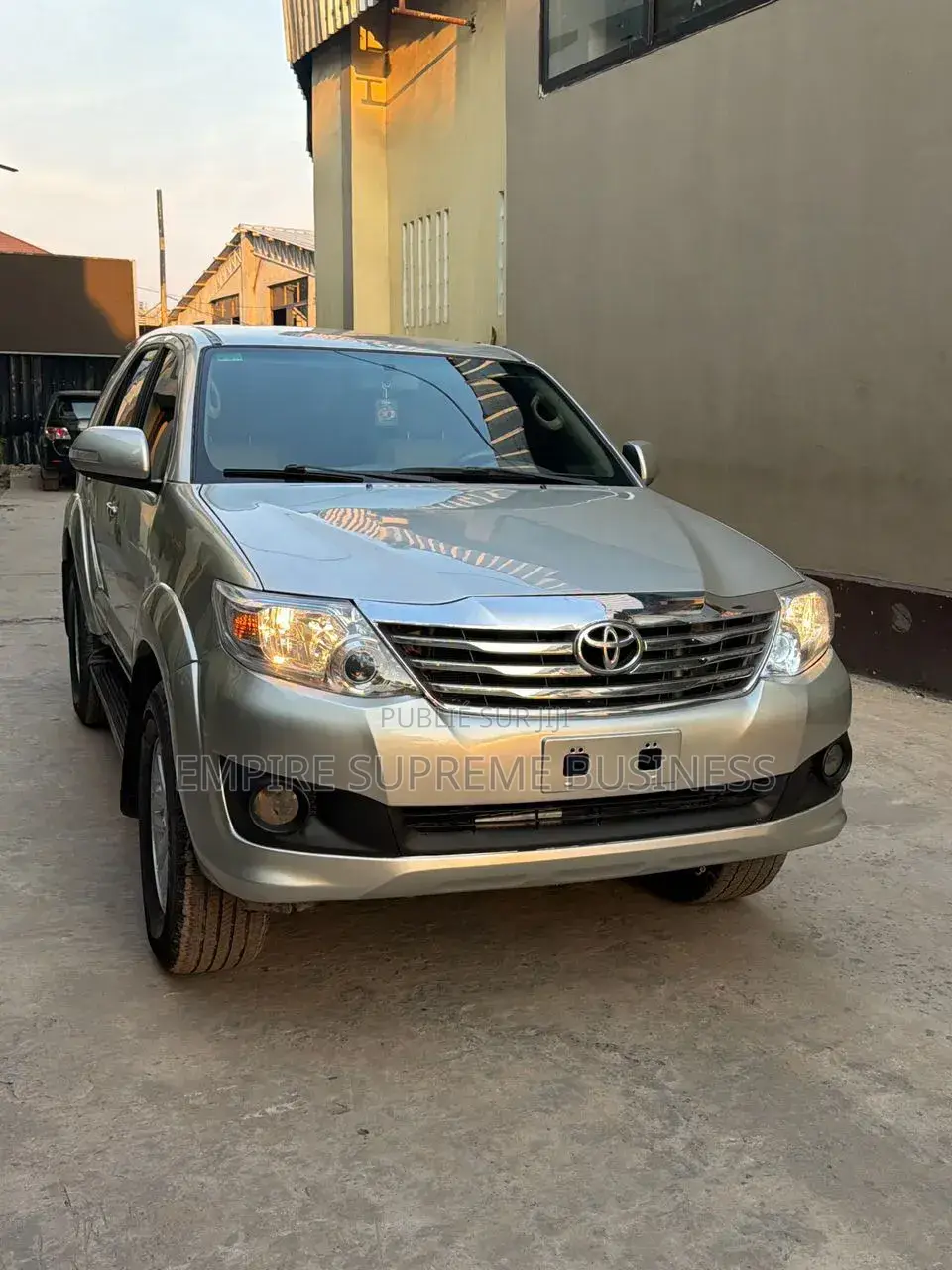 Toyota Fortuner 2014 Gris