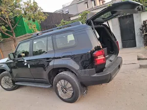 Nouveau Toyota Land Cruiser Prado 2.7 2025 Noir