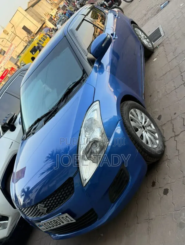 Suzuki Swift 2014 Bleu