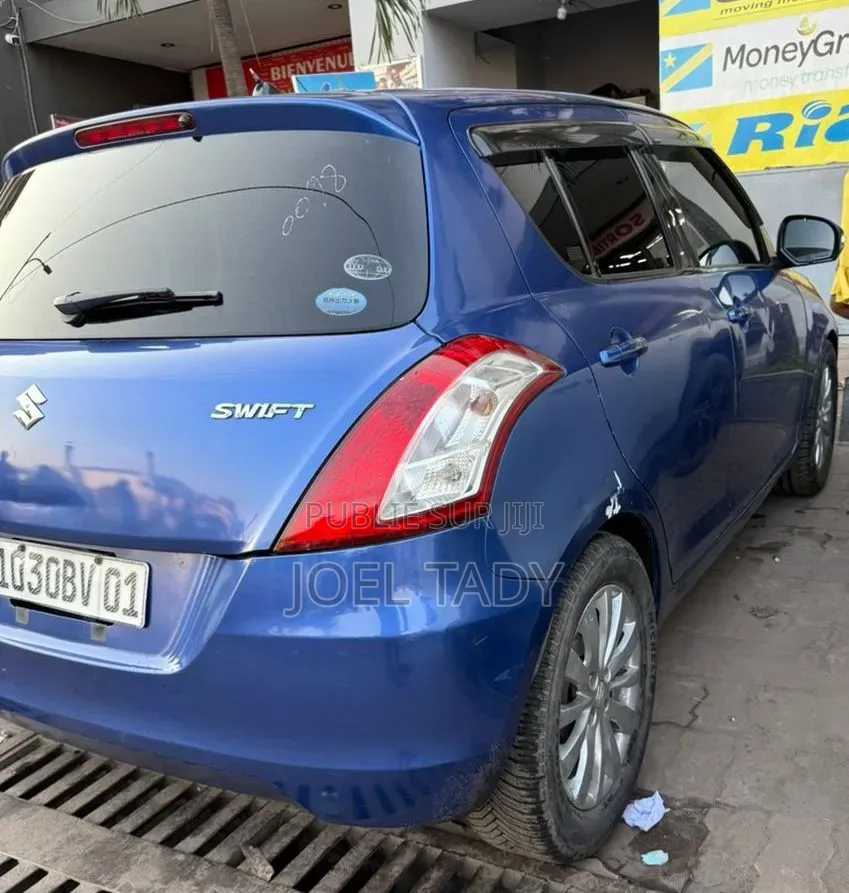 Suzuki Swift 2014 Bleu