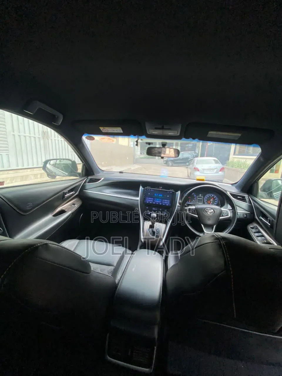 Toyota Harrier 2019 Noir