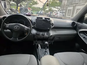 Toyota RAV4 2011 Gris