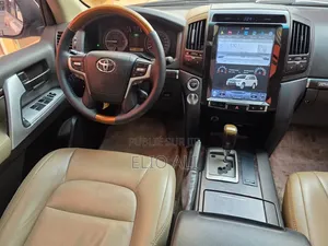 Toyota Land Cruiser 4.5 V8 GXR 2014 Blanc