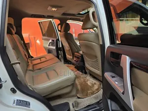 Toyota Land Cruiser 4.5 V8 GXR 2014 Blanc