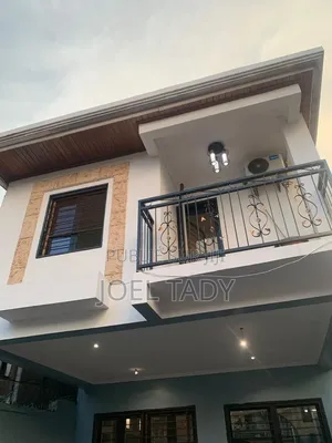 3chbre Maison dans Empire Supreme, Kintambo à Vendre