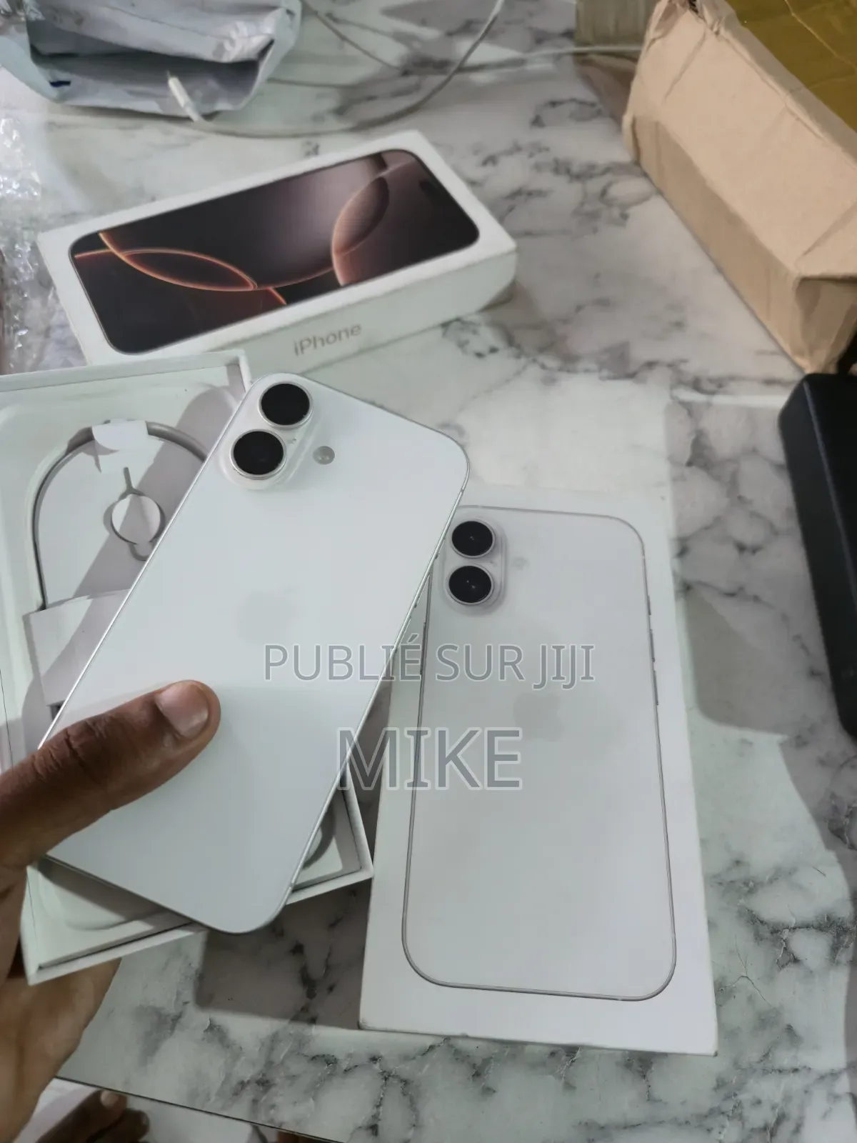 Nouveau Apple iPhone 16 128 GB Blanc