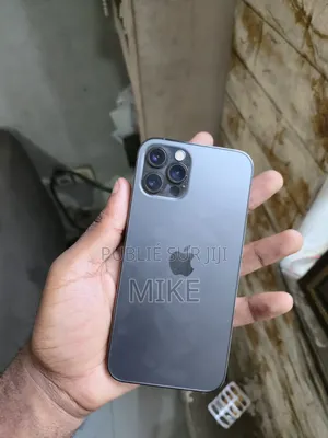 Apple iPhone 12 Pro 128 GB Bleu