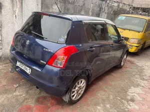 Suzuki Swift 2010 Bleu