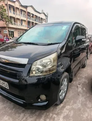 Toyota Noah 2.0 FWD (6 Seater) 2019 Noir