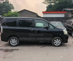 Toyota Noah 2.0 FWD (6 Seater) 2019 Noir
