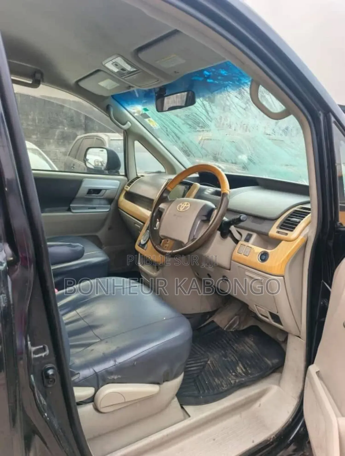 Toyota Noah 2.0 FWD (6 Seater) 2019 Noir