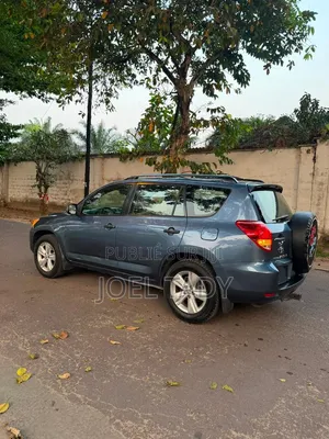 Toyota RAV4 2013 Bleu