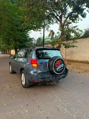 Toyota RAV4 2013 Bleu