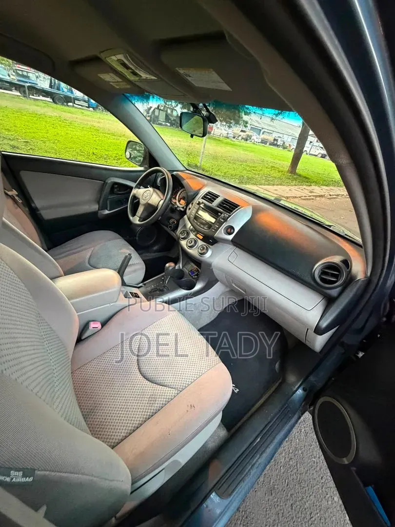 Toyota RAV4 2013 Bleu