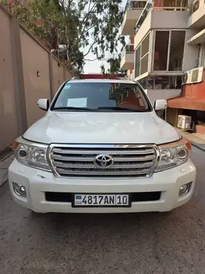 Toyota Land Cruiser Prado 2014 Blanc cassé