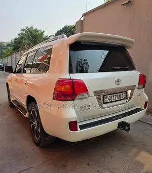 Toyota Land Cruiser Prado 2014 Blanc cassé